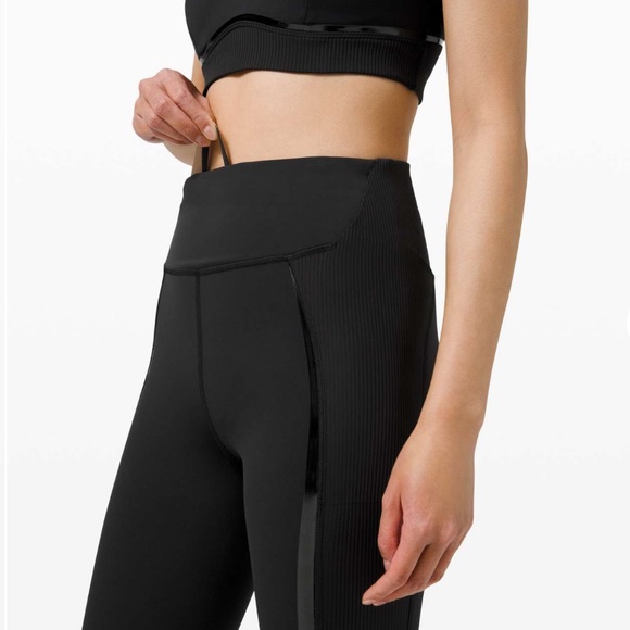 USED Lululemon Super Hi-Rise Tight
Excellent cond. except the drawcord is torn - Picture 3 of 9